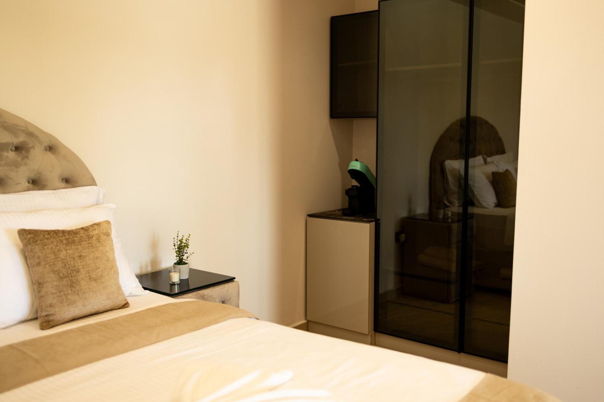 Sanimar Hotel Kassandria Bilik gambar