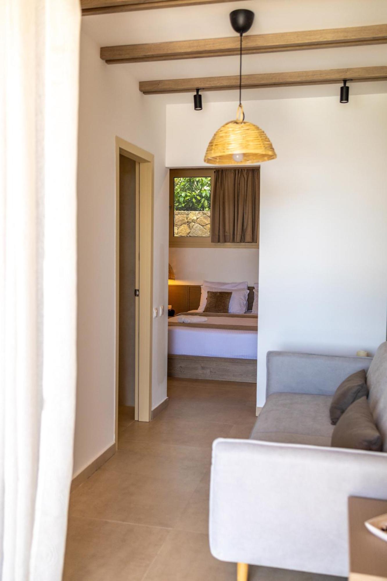Sanimar Hotel Kassandria Bilik gambar