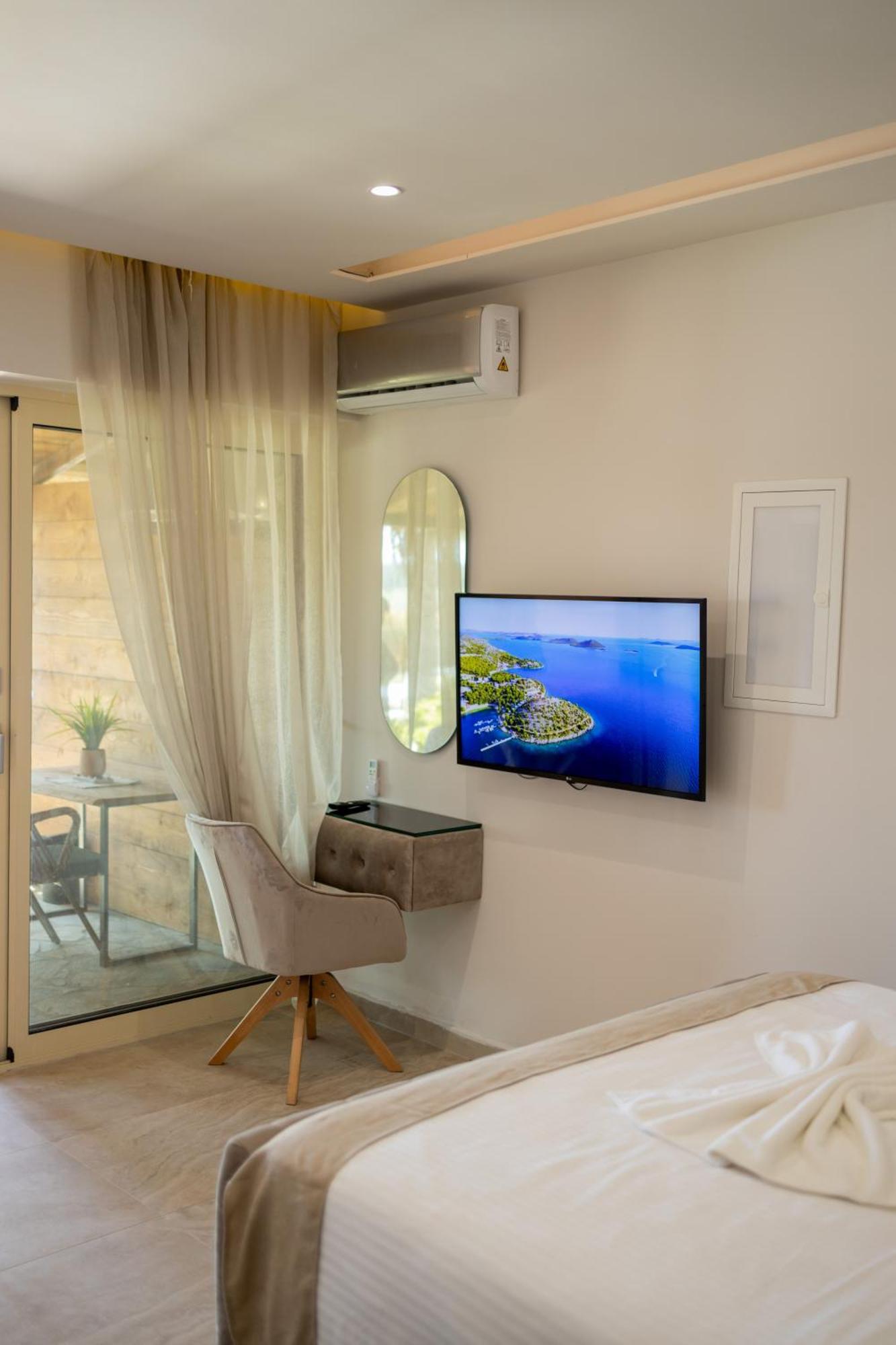 Sanimar Hotel Kassandria Bilik gambar